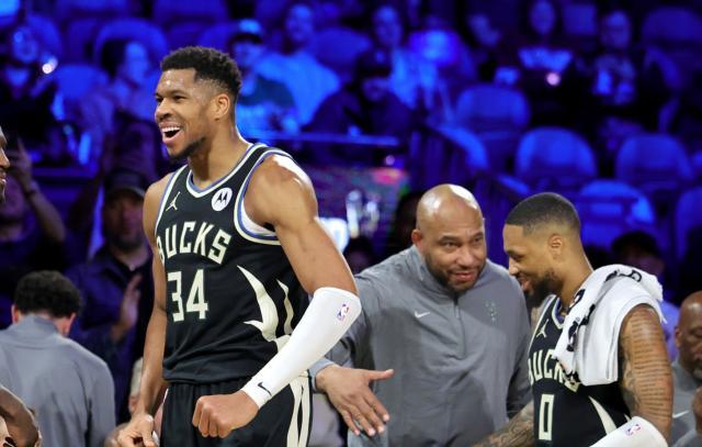 LOL Worlds 热门队伍-14胜0负！哈姆普林斯助雄鹿夺冠，湖人想念他们吗？